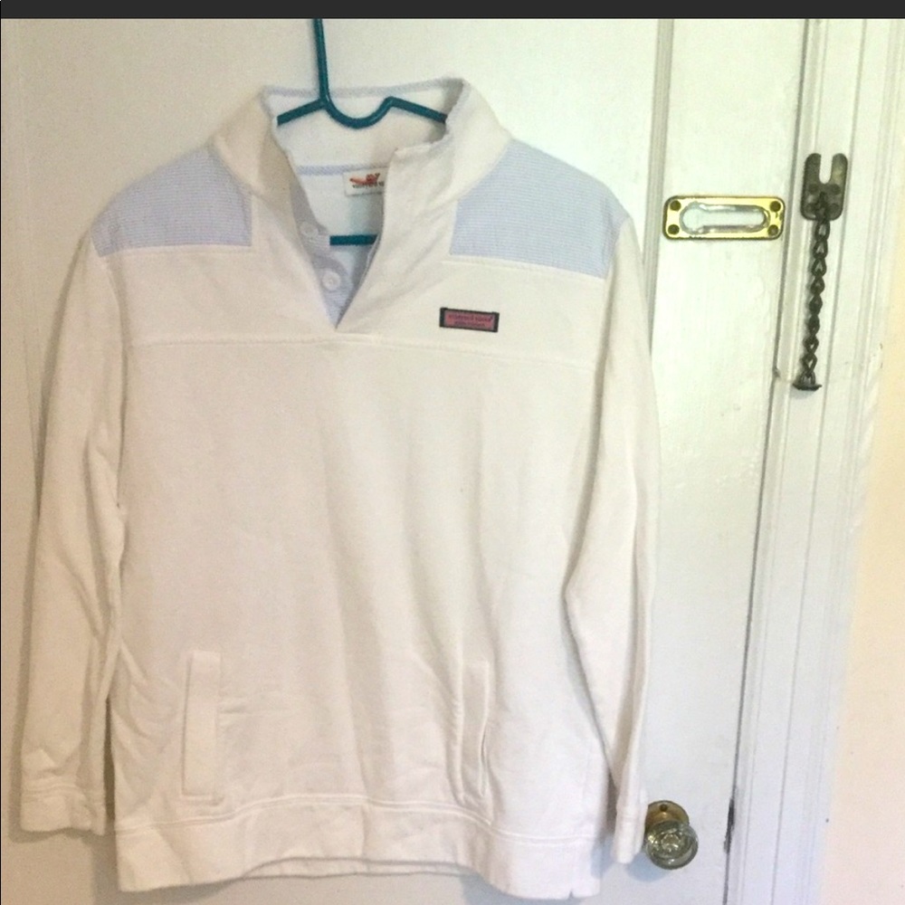 Vineyard vines sweatshirt